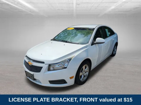Photos of 2014 Chevrolet Cruze 1LT for sale in Mansfield, OH at Clement Volvo Cars Mansfield