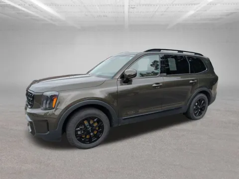 More photos of 2024 Kia Telluride SX X-Pro at Clement Volvo Cars Mansfield, OH
