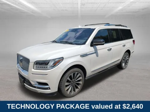 Photos of 2018 Lincoln Navigator Select for sale in Mansfield, OH at Clement Volvo Cars Mansfield