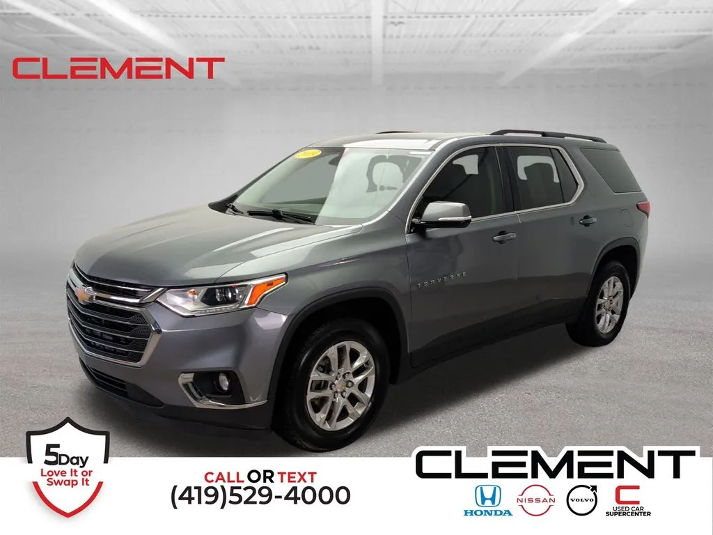 Gray 2019 Chevrolet Traverse LT for sale in Mansfield, OH