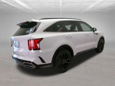 More photos of 2023 Kia Sorento SX at Clement Volvo Cars Mansfield, OH