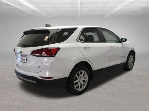 More photos of 2023 Chevrolet Equinox LT at Clement Volvo Cars Mansfield, OH