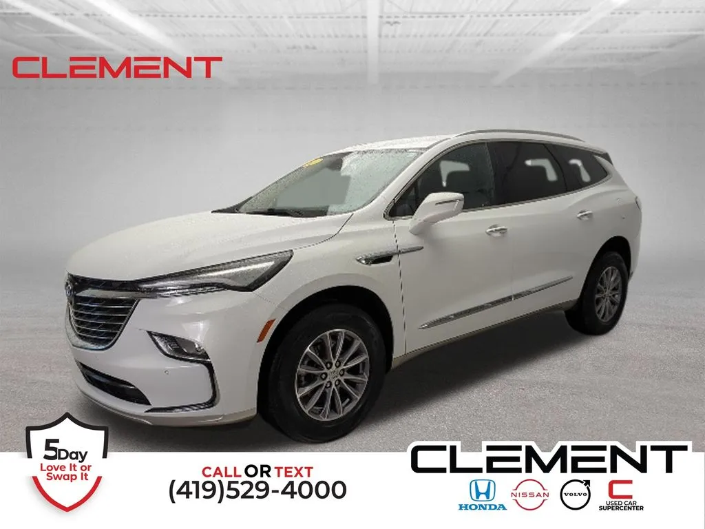 White 2023 Buick Enclave Essence for sale in Mansfield, OH