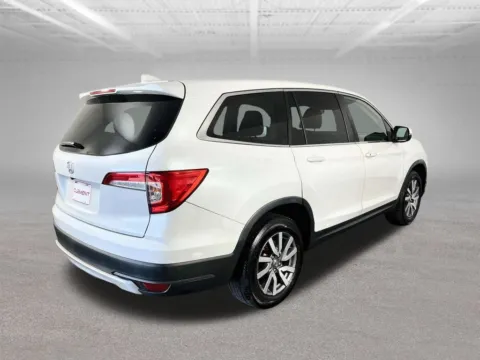 More photos of 2021 Honda Pilot EX-L at Clement Volvo Cars Mansfield, OH
