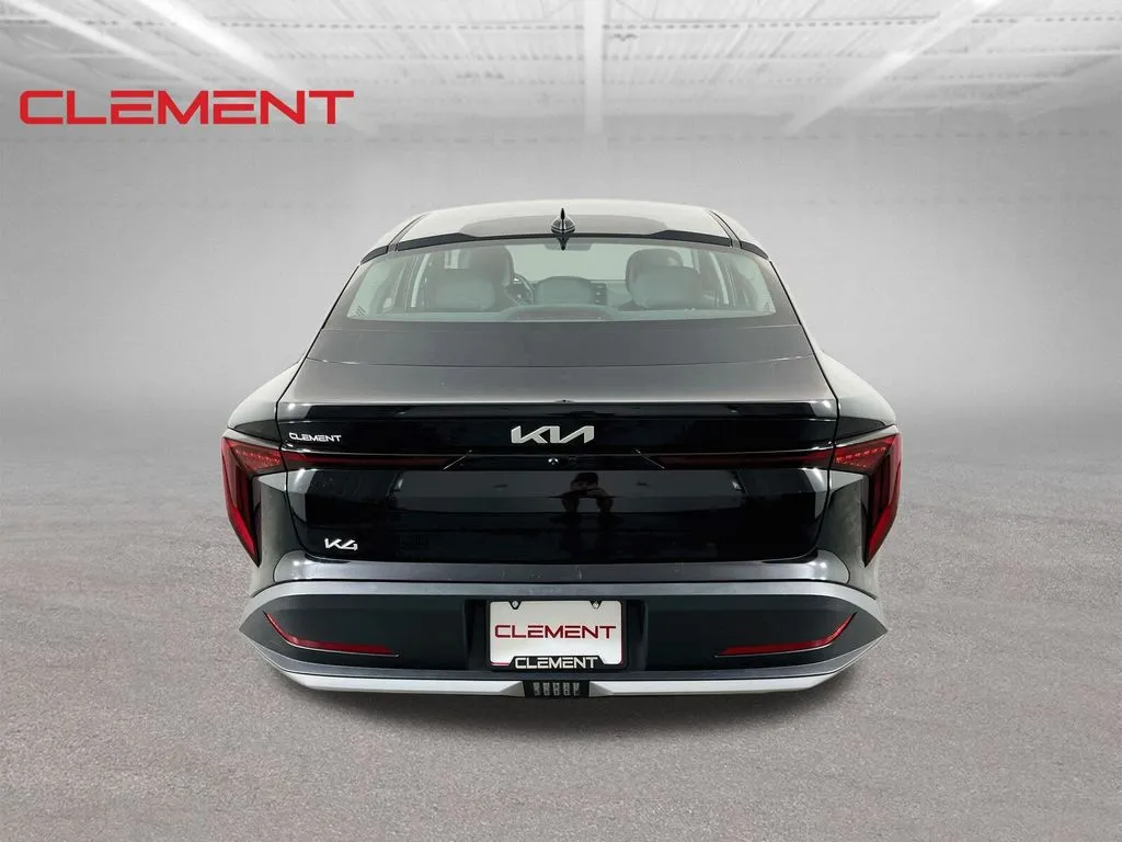2025 Kia K4 LXS - Photo 6