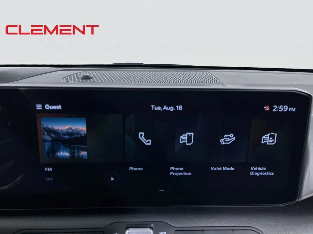 2025 Kia K4 LXS - Photo 16