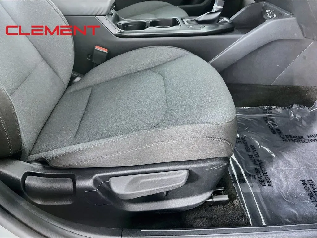 2025 Kia K4 LXS - Photo 28
