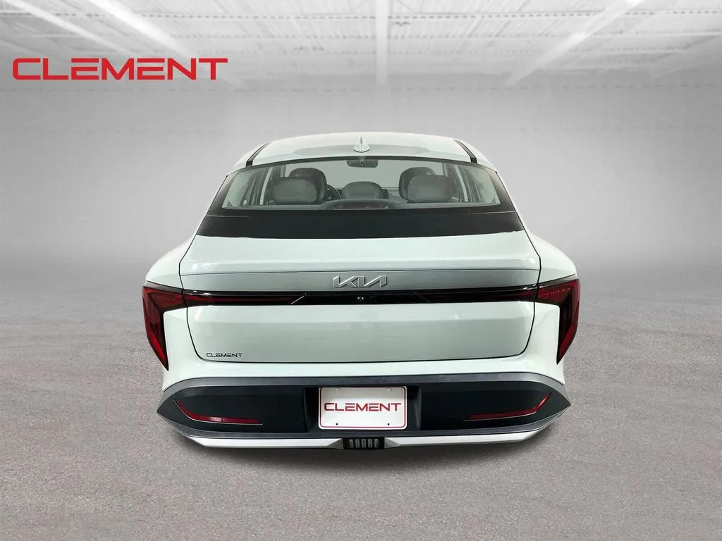 2025 Kia K4 LXS - Photo 6