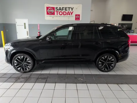 Photos of 2026 Volvo XC90 B6 Ultra for sale in Mansfield, OH at Clement Volvo Cars Mansfield