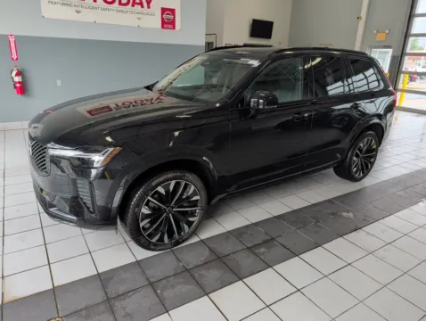 Black 2026 Volvo XC90 B6 Ultra for sale in Mansfield, OH