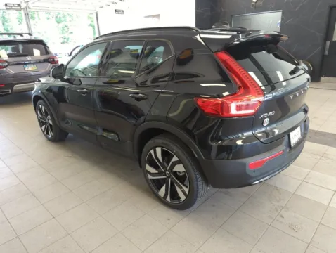 Photos of 2026 Volvo XC40 B5 Plus for sale in Mansfield, OH at Clement Volvo Cars Mansfield