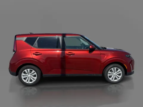 More photos of 2023 Kia Soul LX IVT at 5 Star Auto Plaza - Sedalia, MO