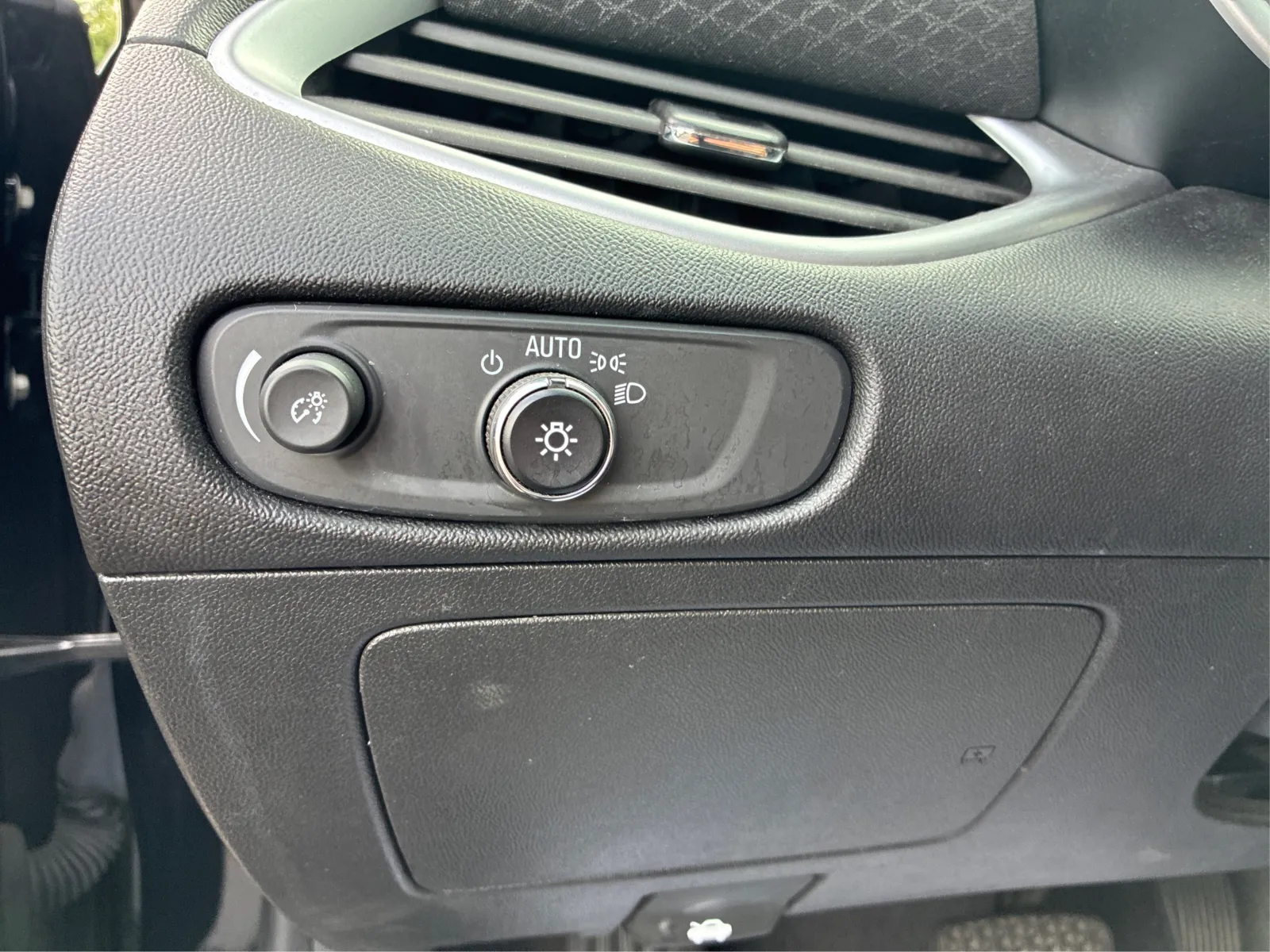 Chevrolet Malibu photo 18