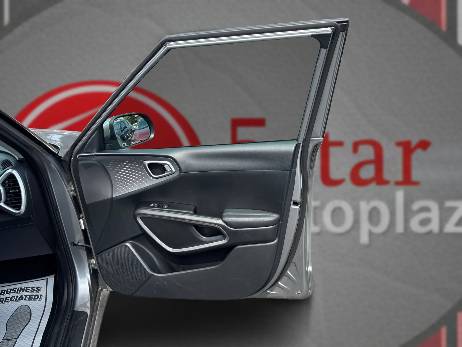 2025 Kia Soul LX - Photo 20
