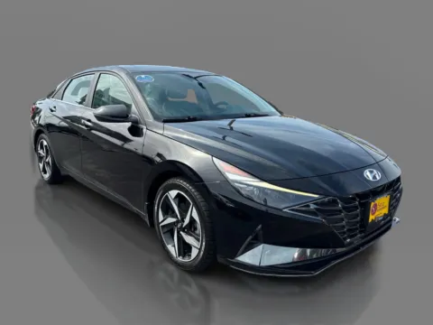 Another view of 2022 Hyundai Elantra Limited IVT for sale in Sedalia, MO at 5 Star Auto Plaza - Sedalia