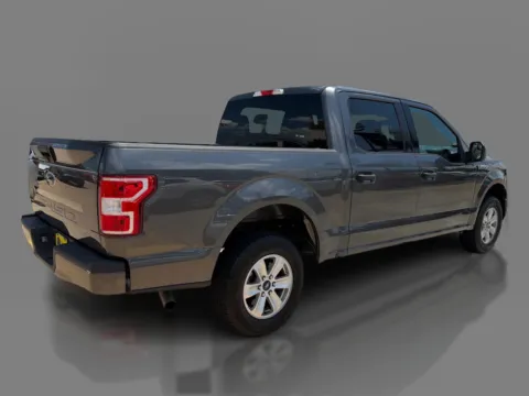 More photos of 2020 Ford F-150 SuperCrew XLT 5 1/2 at 5 Star Auto Plaza - Sedalia, MO
