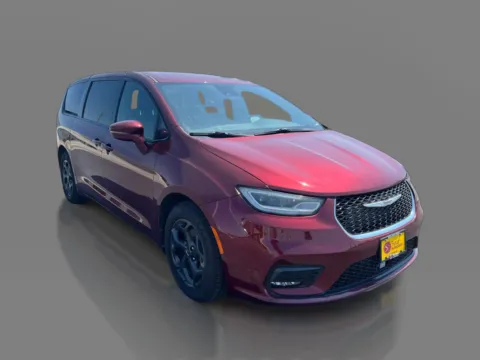 Another view of 2022 Chrysler Pacifica Hybrid Touring L FWD for sale in Sedalia, MO at 5 Star Auto Plaza - Sedalia