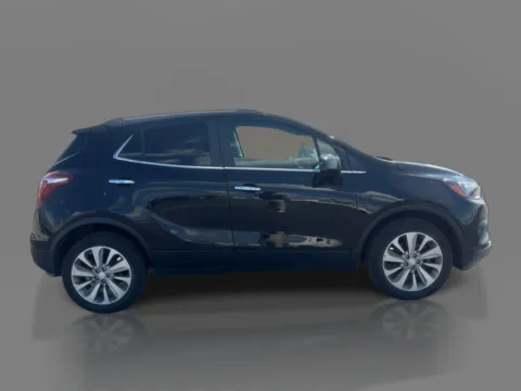 More photos of 2020 Buick Encore 4d SUV AWD Preferred at 5 Star Auto Plaza - Sedalia, MO