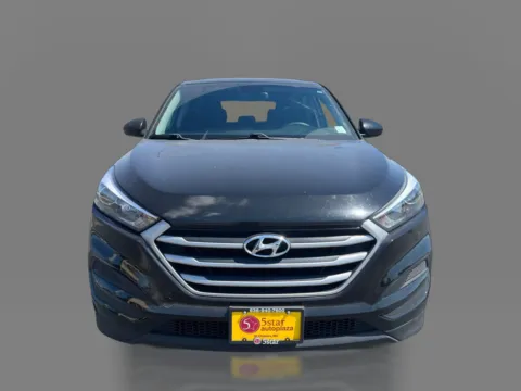 Photos of 2017 Hyundai Tucson 4d SUV FWD SE for sale in Sedalia, MO at 5 Star Auto Plaza - Sedalia