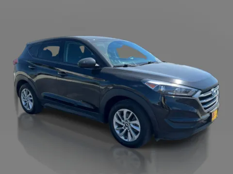 Another view of 2017 Hyundai Tucson 4d SUV FWD SE for sale in Sedalia, MO at 5 Star Auto Plaza - Sedalia