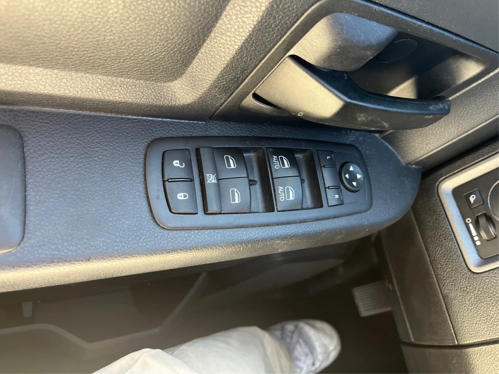 Ram 1500 photo 19