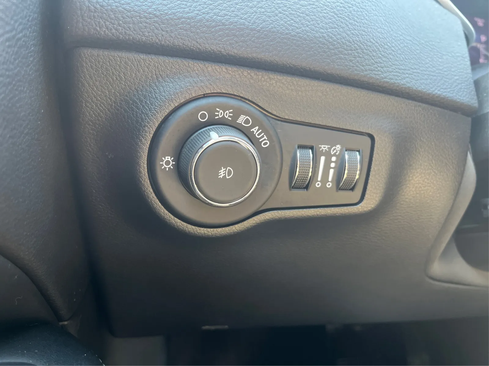 Jeep Compass photo 18