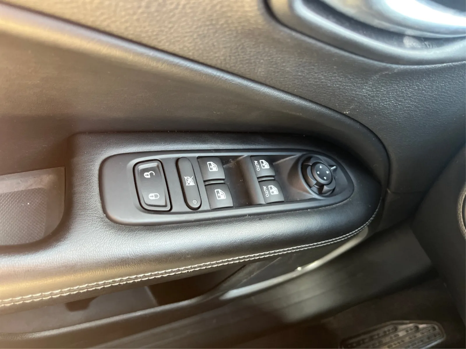 Jeep Compass photo 19
