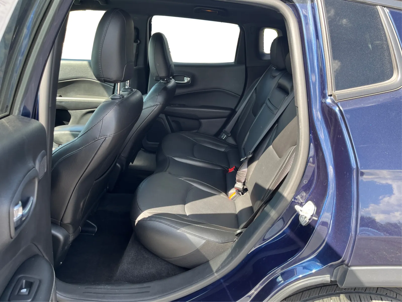 Jeep Compass photo 10