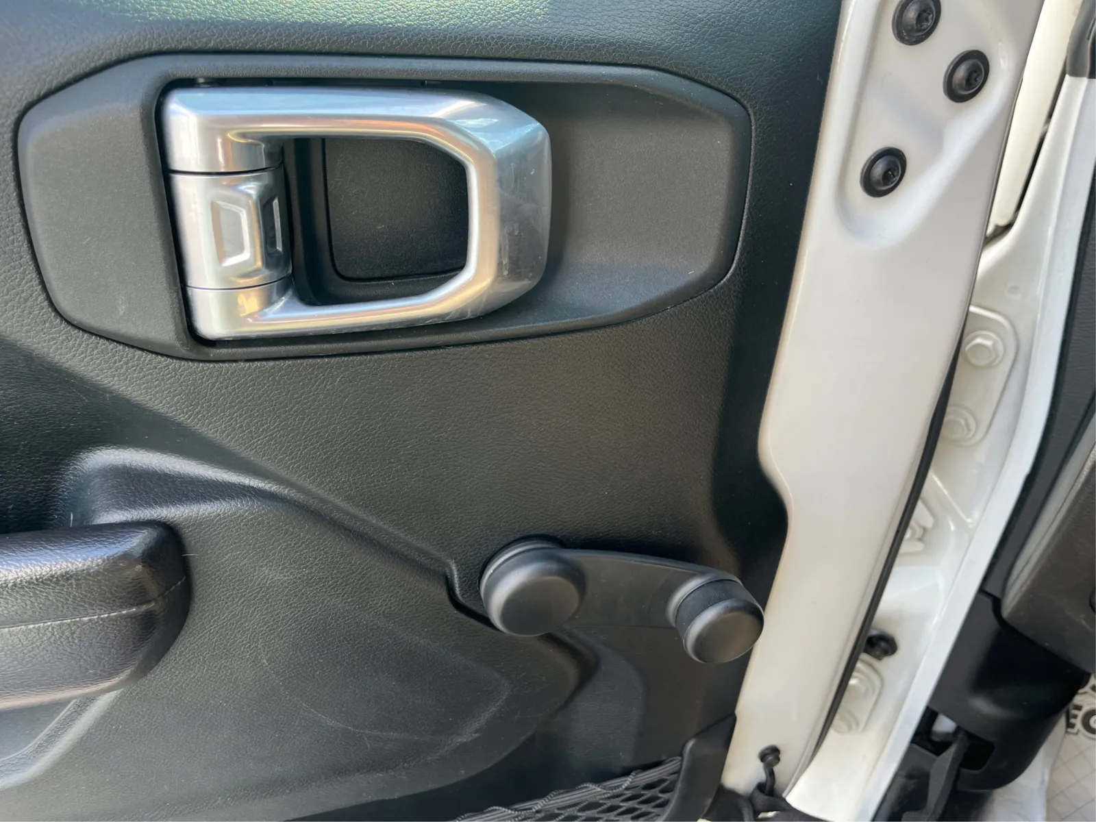 Jeep Wrangler photo 19