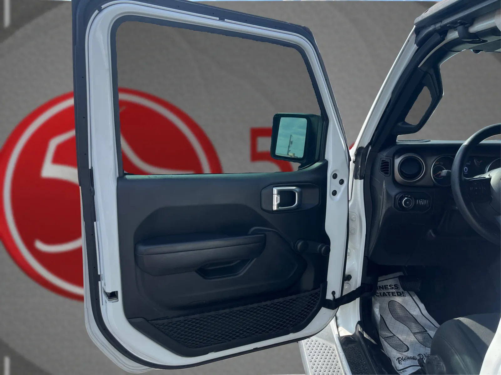 Jeep Wrangler photo 20