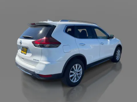 More photos of 2020 Nissan Rogue 4d SUV AWD SV at 5 Star Auto Plaza - Sedalia, MO