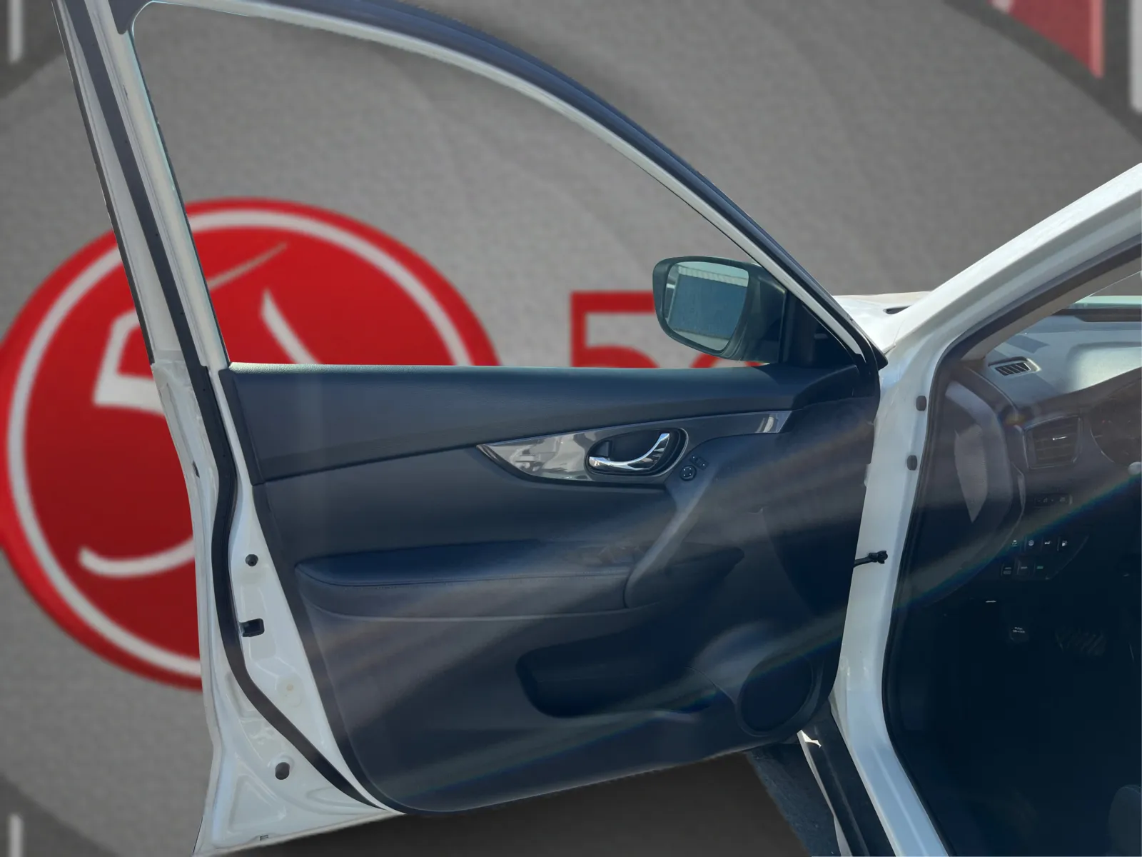 Nissan Rogue photo 20
