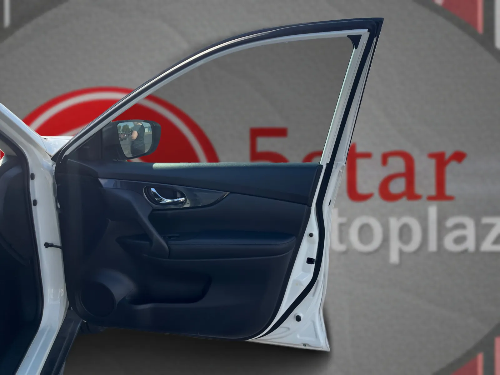 Nissan Rogue photo 21