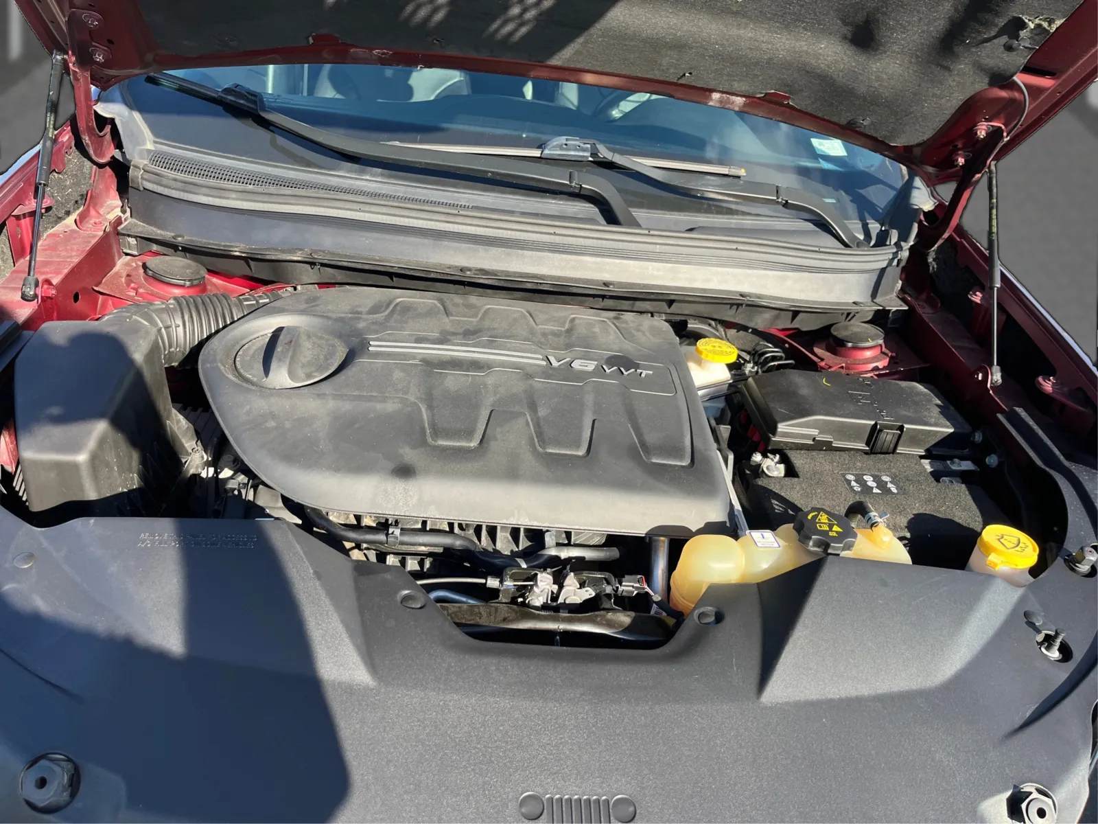 Jeep Cherokee photo 11