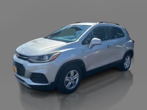 Silver 2019 Chevrolet Trax 4d SUV FWD LT for sale in Sedalia, MO