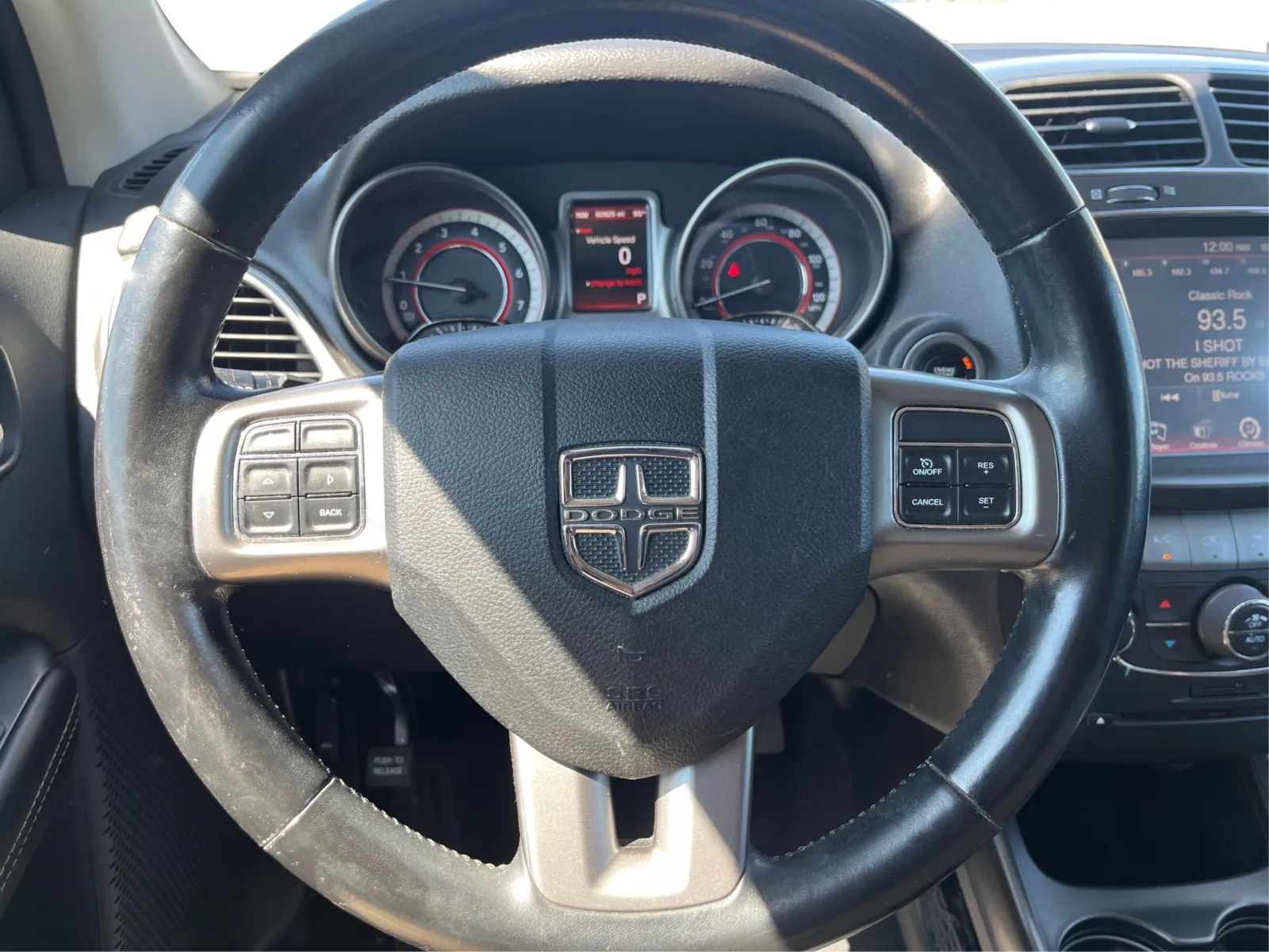 Dodge Journey photo 17