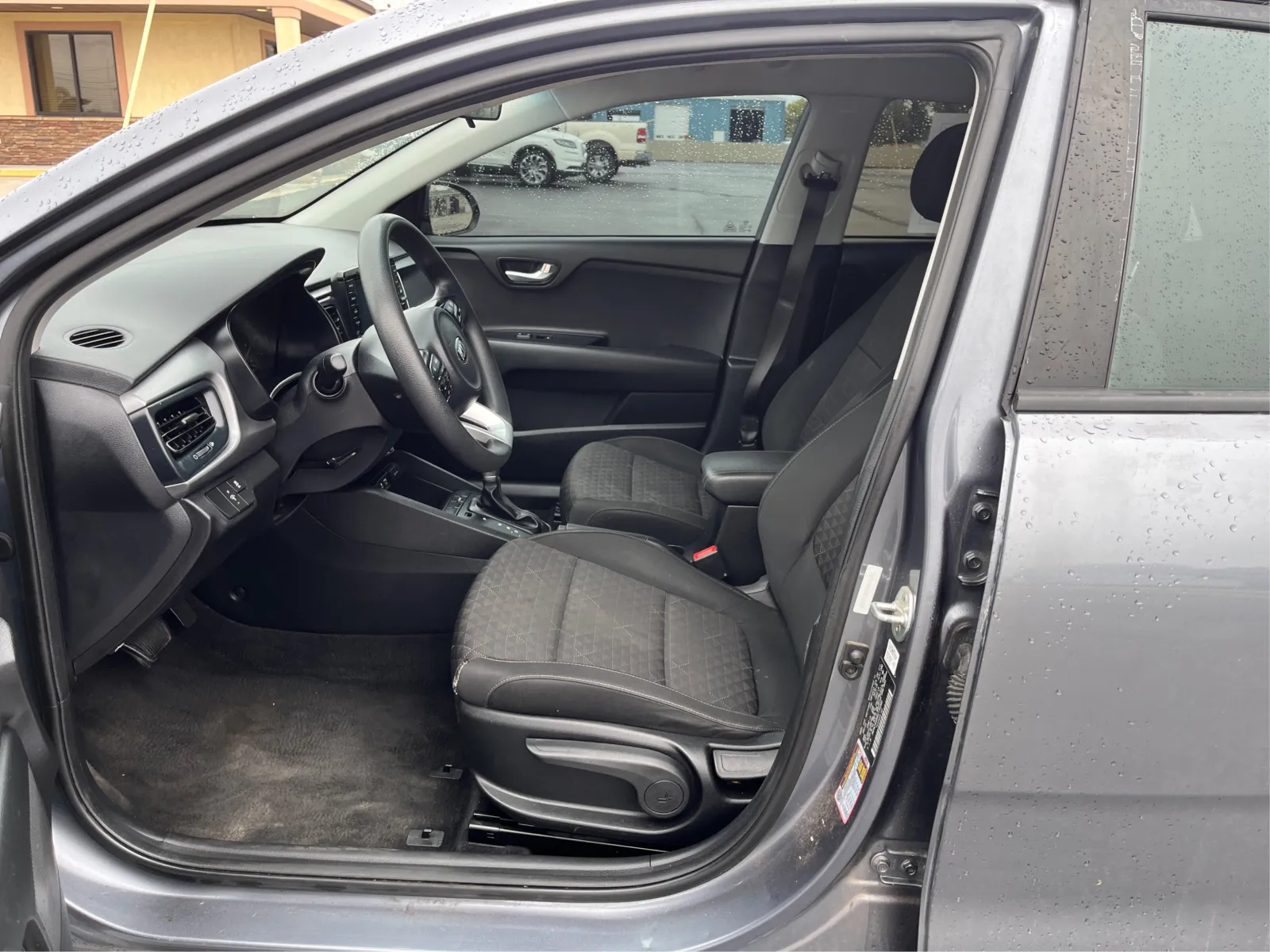 Kia Rio photo 9