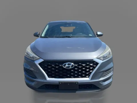 Photos of 2019 Hyundai Tucson 4d SUV FWD SE for sale in Sedalia, MO at 5 Star Auto Plaza - Sedalia