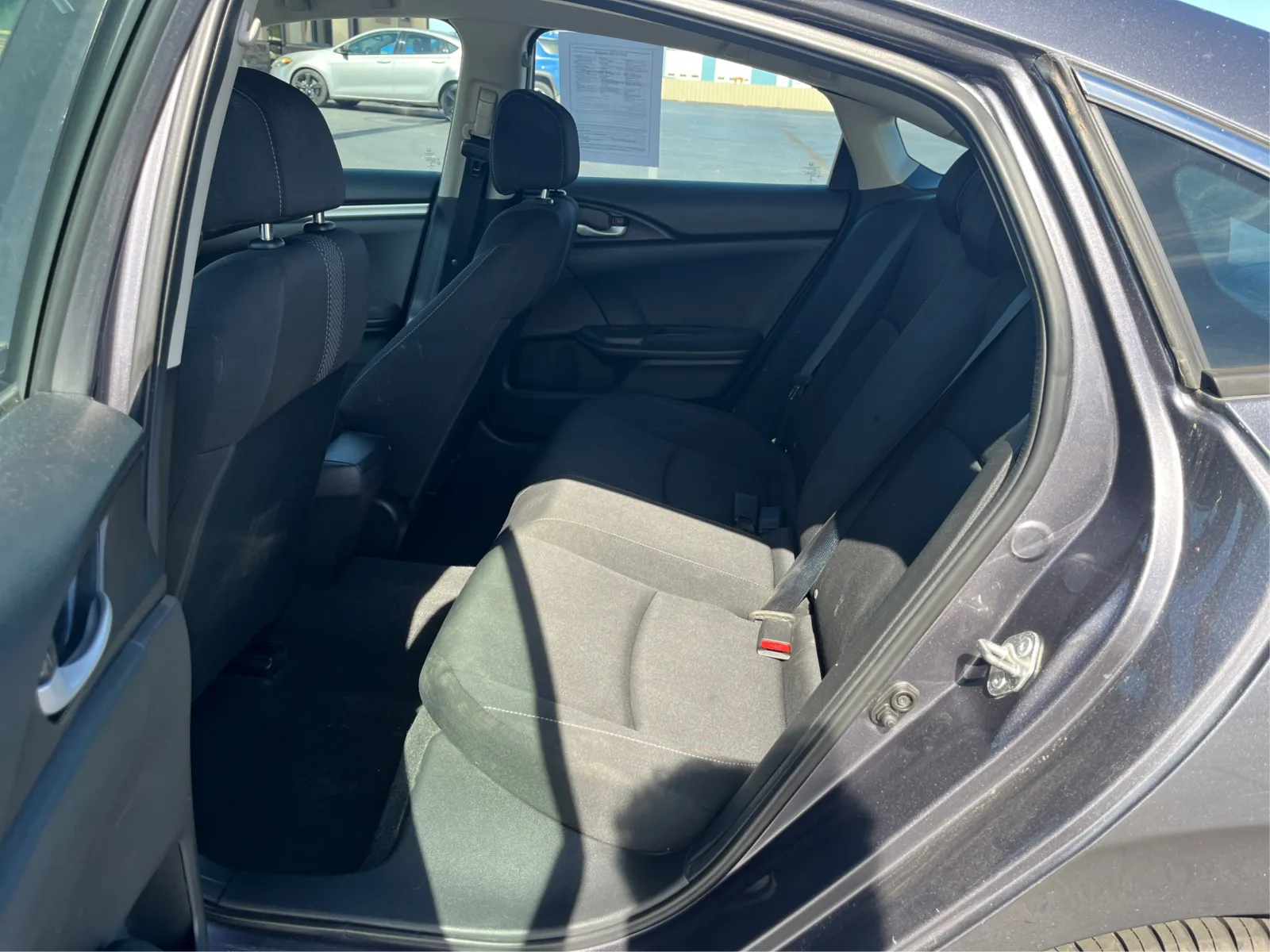 Honda Civic photo 10