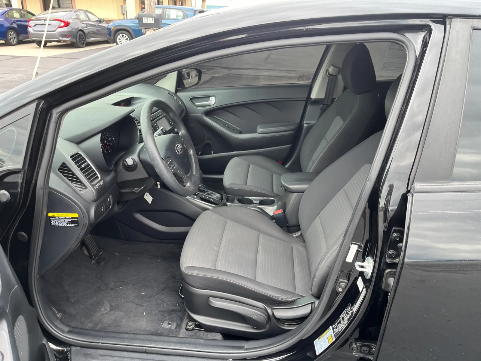 Kia Forte photo 9
