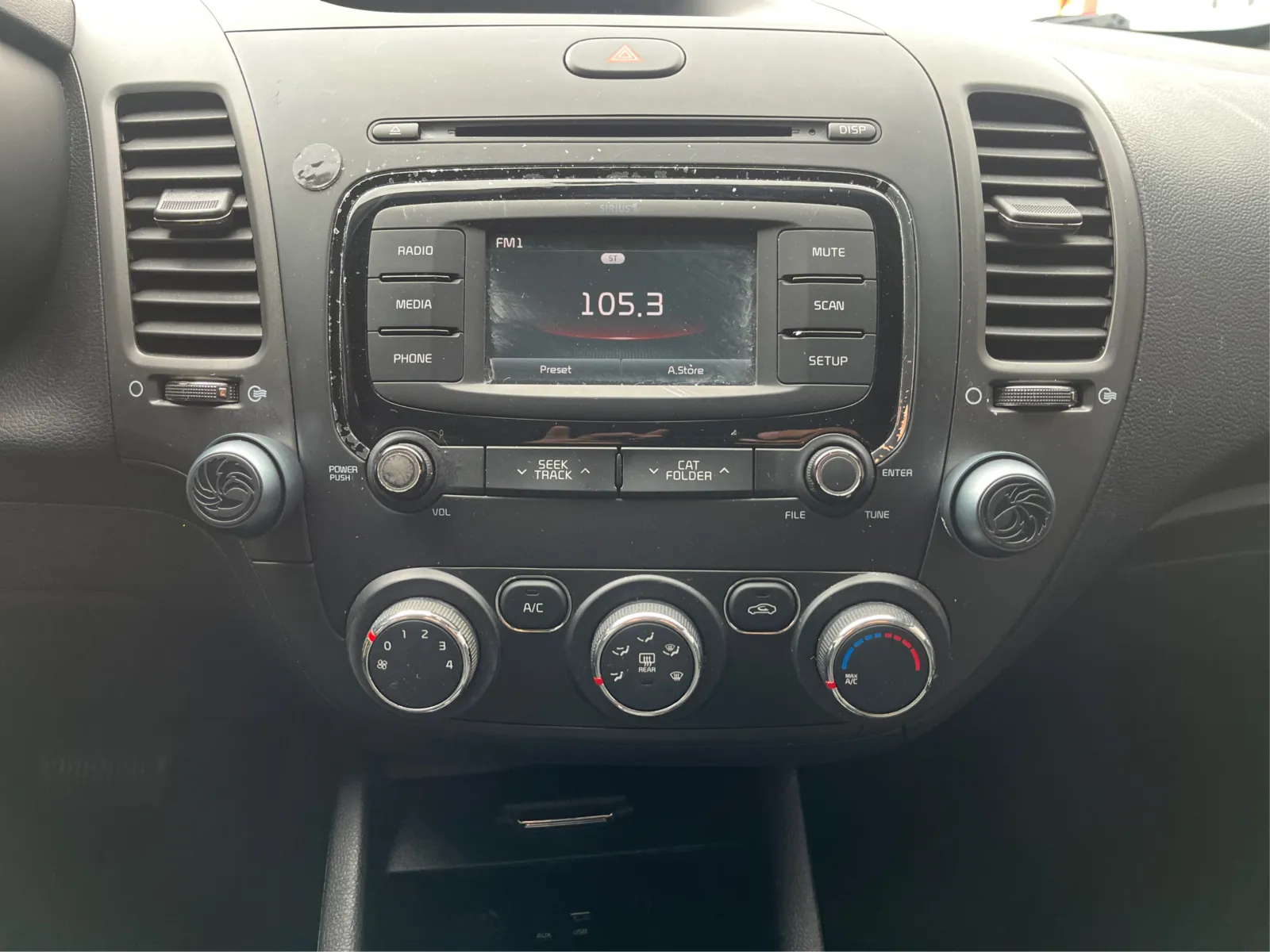 Kia Forte photo 14