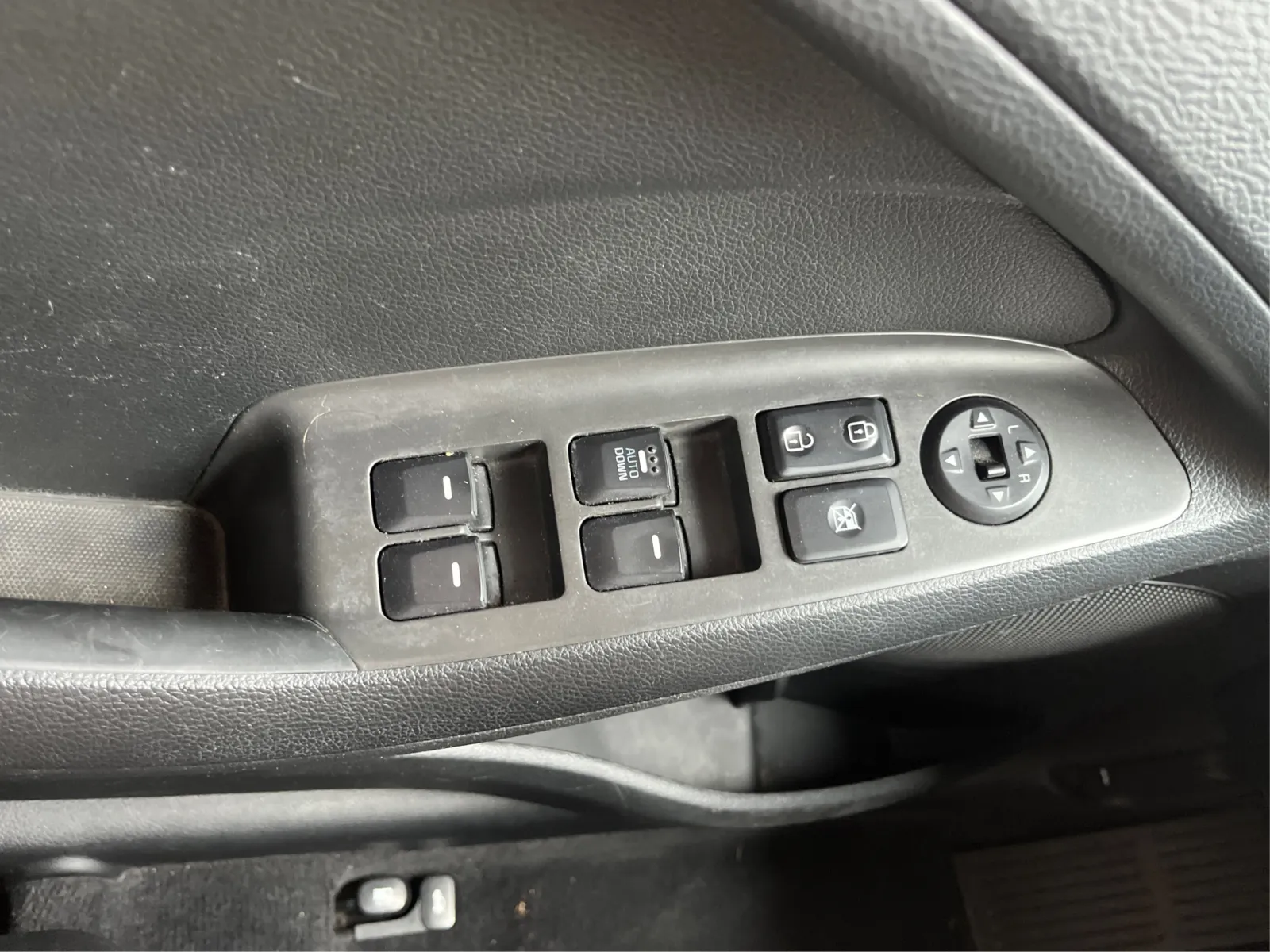 Kia Forte photo 19