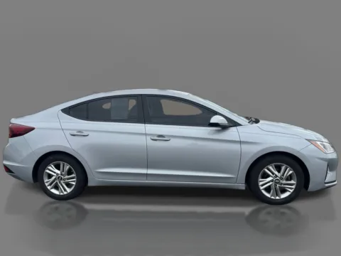 More photos of 2020 Hyundai Elantra 4d Sedan SEL at 5 Star Auto Plaza - Sedalia, MO