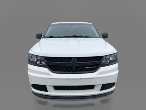 Photos of 2020 Dodge Journey 4d SUV FWD SE 2.4L Value for sale in Sedalia, MO at 5 Star Auto Plaza - Sedalia
