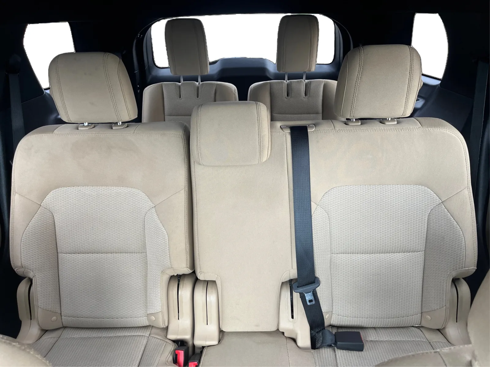Ford Explorer photo 15