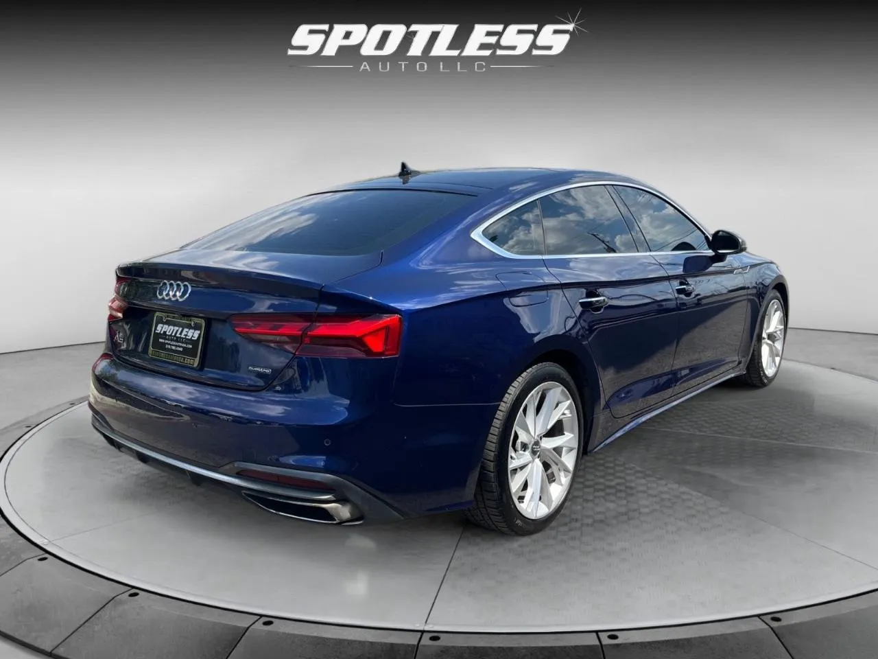 2021 Audi A5 Sportback Premium - Photo 9