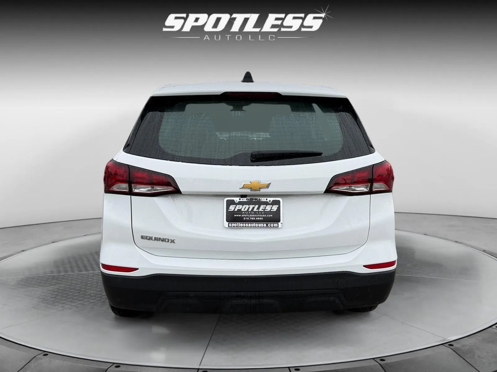 2024 Chevrolet Equinox LS - Photo 6