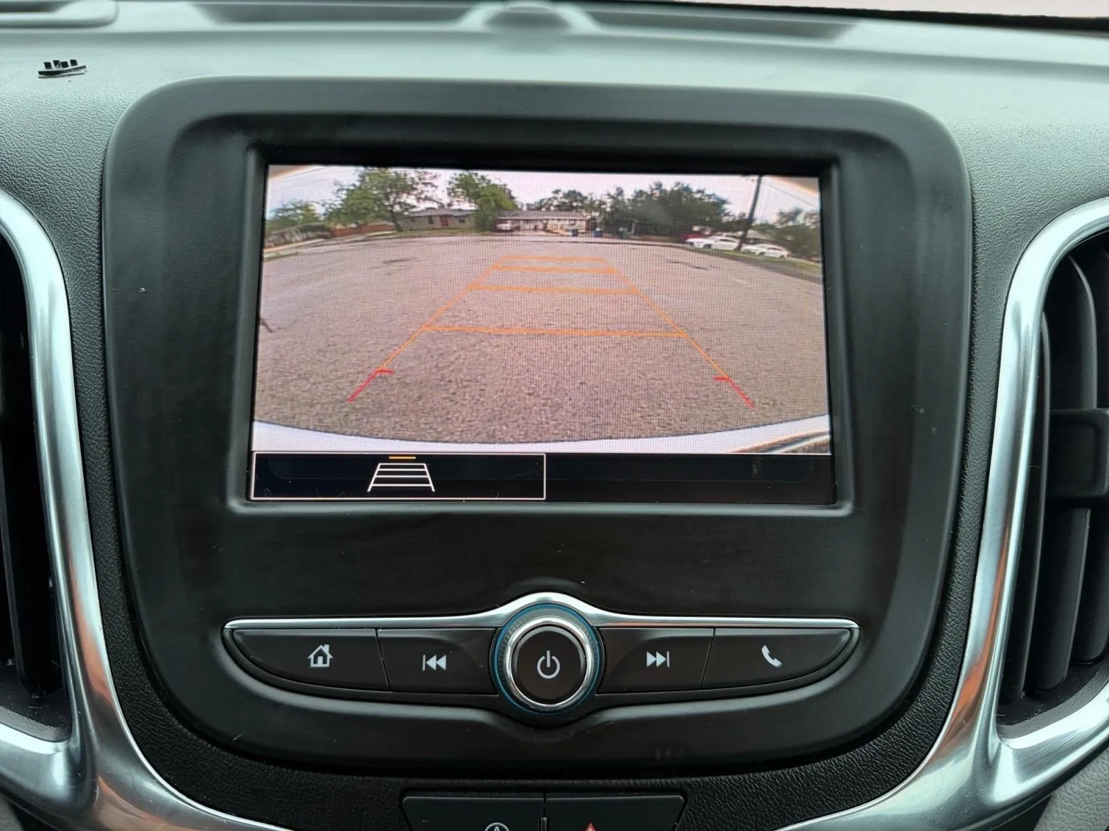 2024 Chevrolet Equinox LS - Photo 26