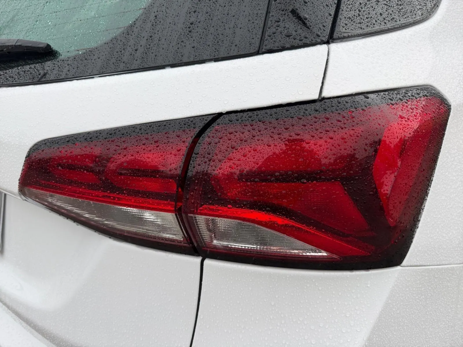 2024 Chevrolet Equinox LS - Photo 13