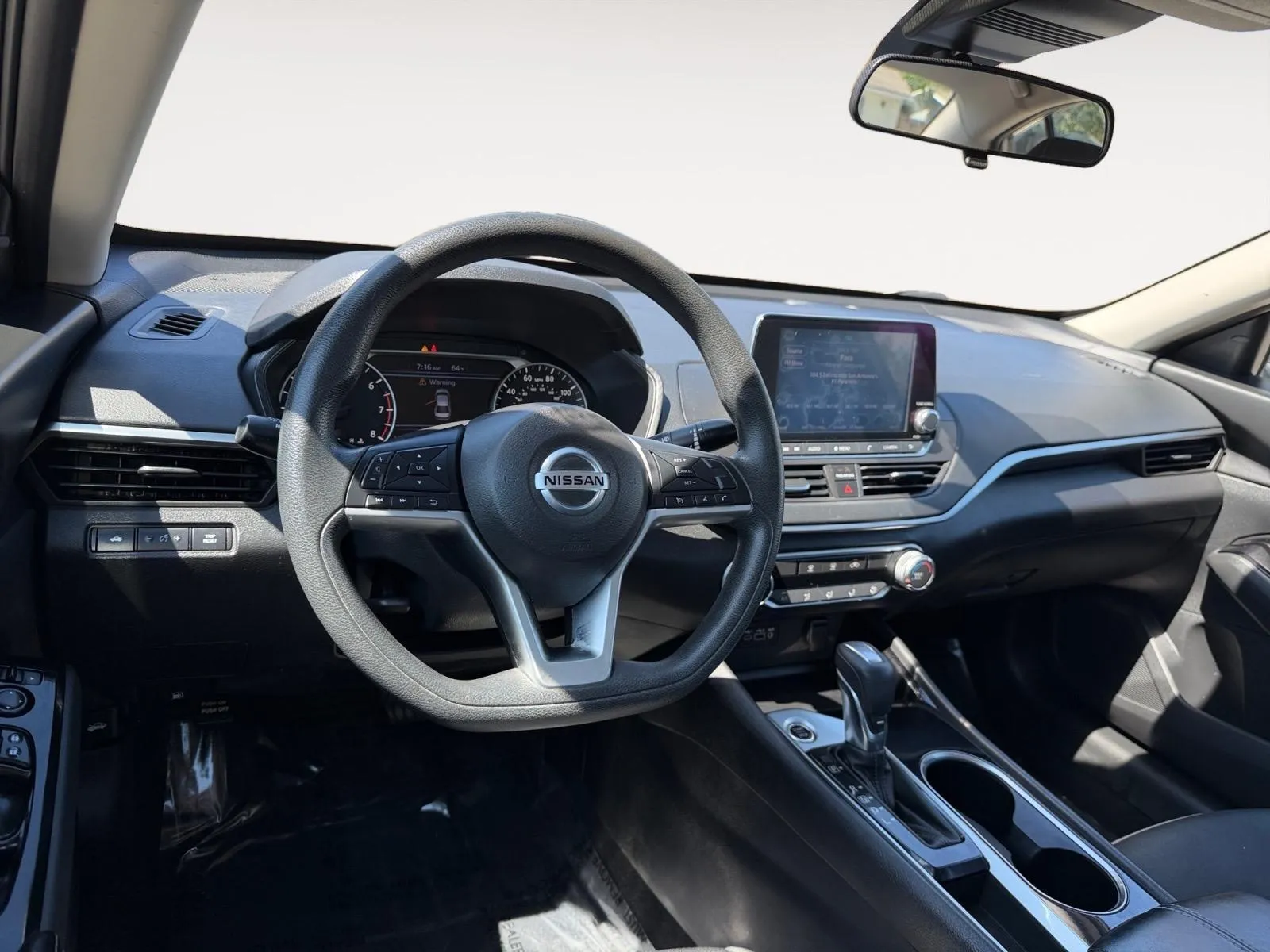 Nissan Altima photo 21
